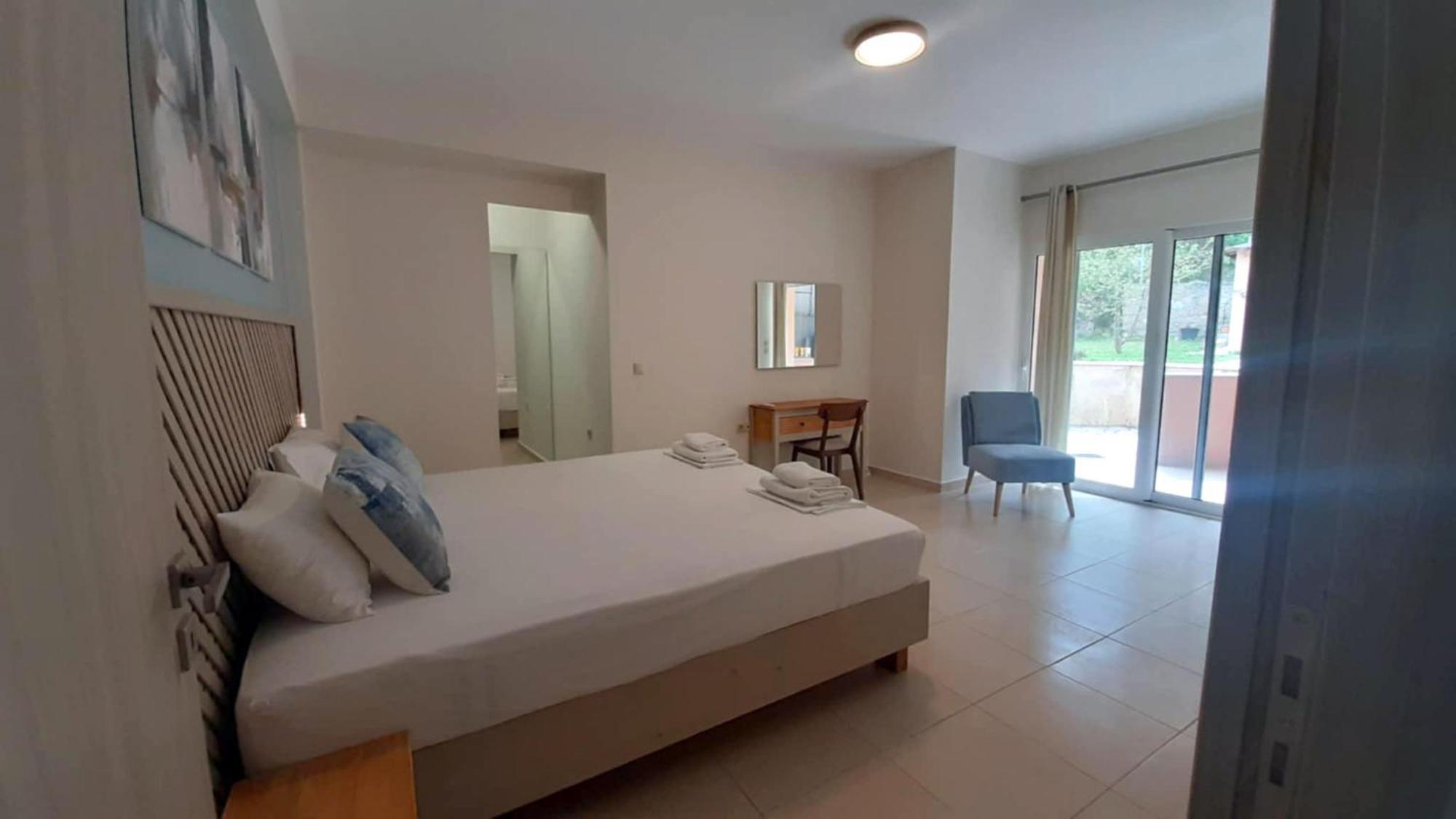 Loggos View Apartments Lixouri Dış mekan fotoğraf